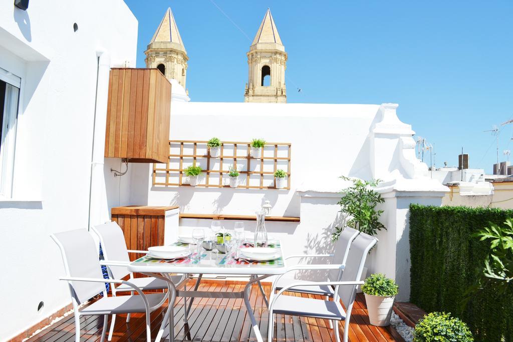 Atico Fenicia Lägenhet Cádiz Exteriör bild